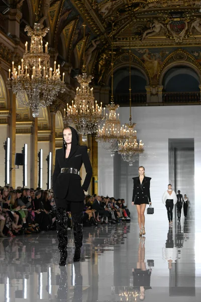 Look 31